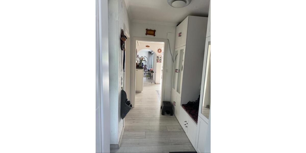 Reihenhaus Remscheid Lüttringhausen - 6 Zimmer, 220 m&sup2;, 449.000&euro; | Angebot:24638600