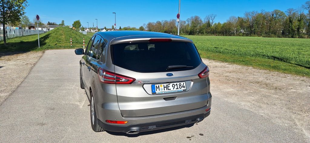 Ford S-Max 127.000 km 14.300 &euro; München 80997