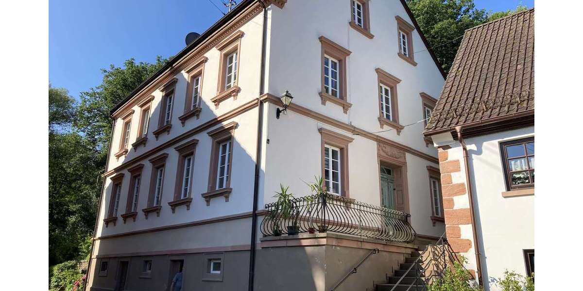 Einfamilienhaus Hermersberg - 7 Zimmer, 266 m&sup2;, 1.800&euro; | Angebot:26906529