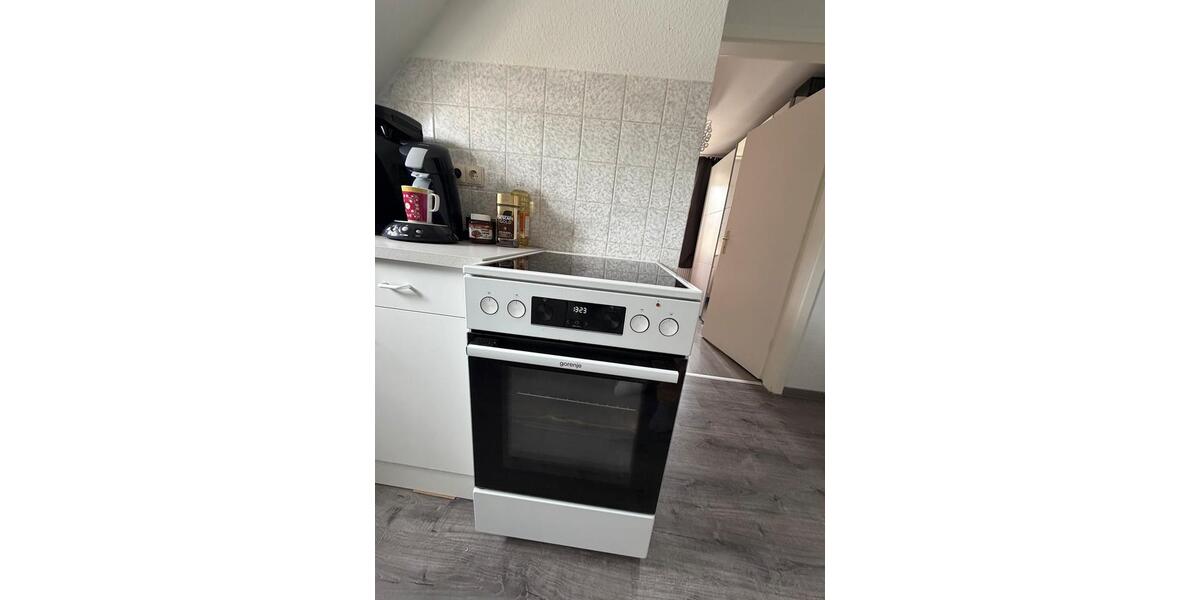 Dachgeschoßwohnung Sontra - 2 Zimmer, 34 m&sup2;, 220&euro; | Angebot:26318575