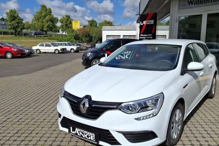 Renault Megane 91.836 km 9.980 &euro; Colditz 04680