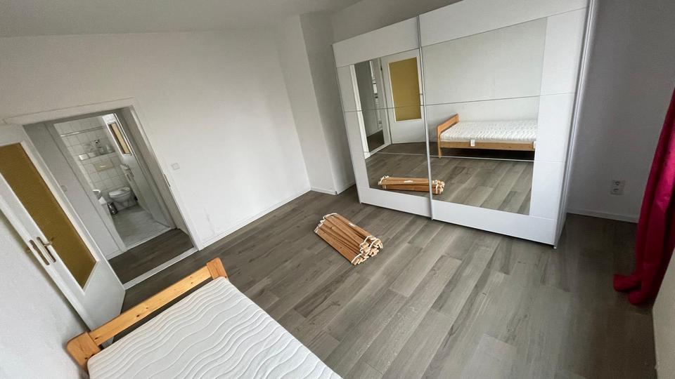 Dachgeschoßwohnung Wesenberg - 3 Zimmer, 56 m&sup2;, 680&euro; | Angebot:26130179