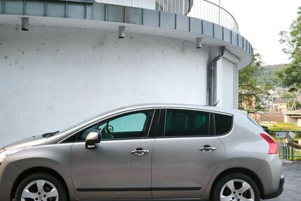 Peugeot 3008 168.000 km 3.950 &euro; Singhofen 56379