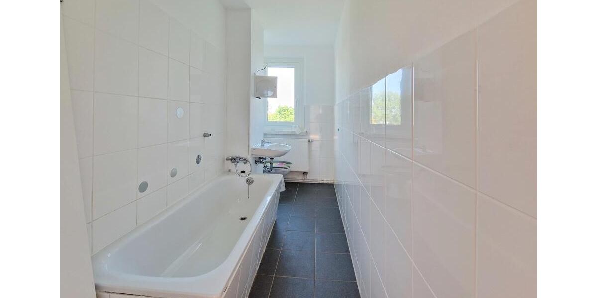 Etagenwohnung Hettstedt - 4 Zimmer, 70 m&sup2;, 279&euro; | Angebot:24692620