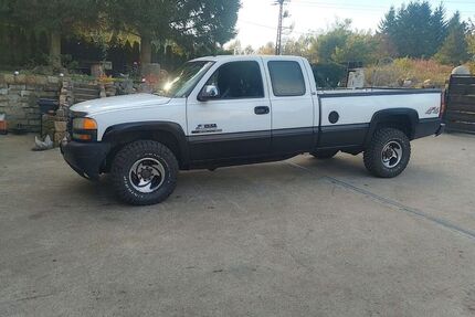 GMC Sierra