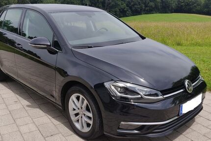 VW Golf 75.900 km 14.999 € Waging 83329