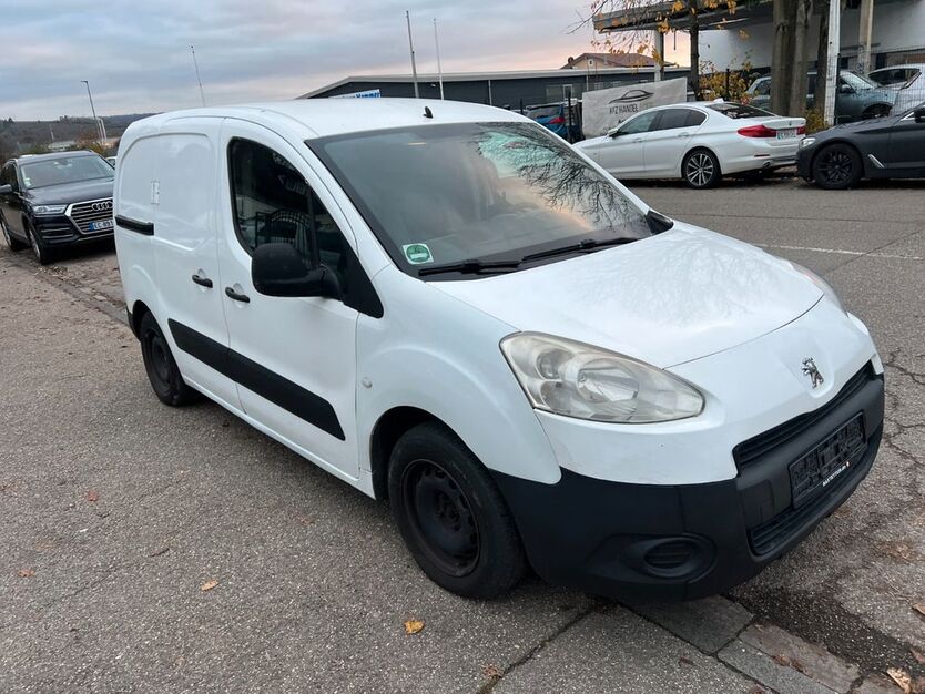 Peugeot Partner 250.000 km 3.300 € Lahr 77933