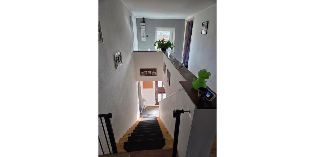 Reihenhaus Gusenburg - 5 Zimmer, 140 m&sup2;, 900&euro; | Angebot:26385801