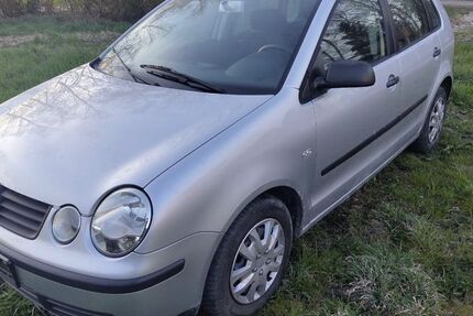 VW Polo 127.647 km 2.490 € Traunreut 83301