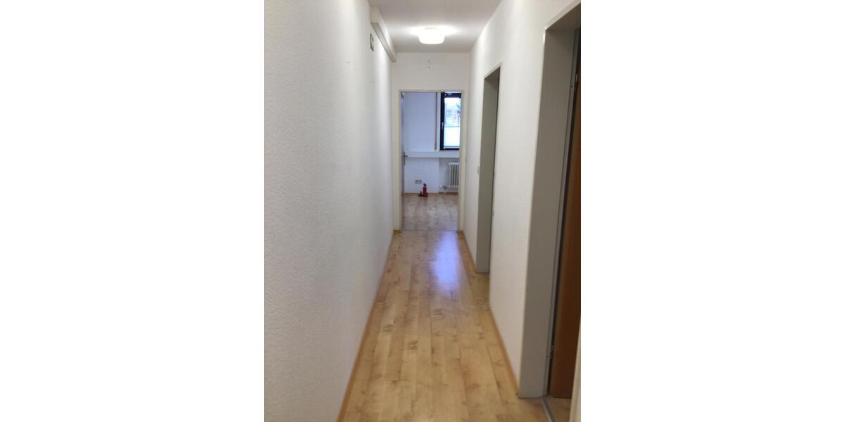 Etagenwohnung Aalen Unterkochen - 6 Zimmer, 107 m&sup2;, 330.000&euro; | Angebot:27096357