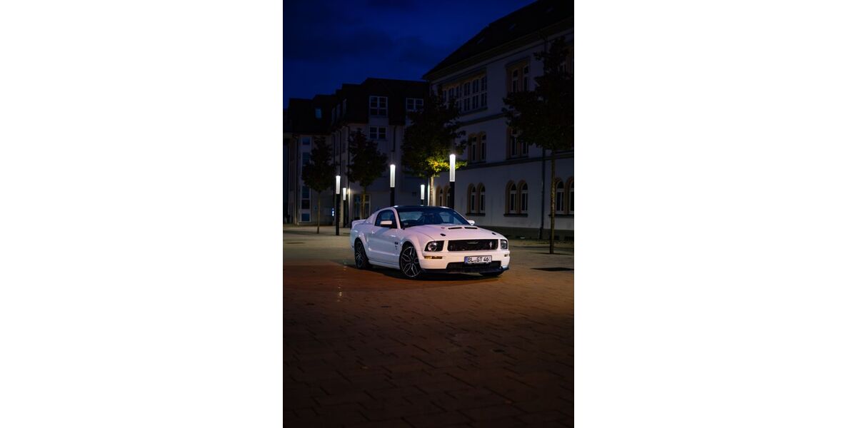 Ford Mustang 252.000 km 17.500 &euro; Albstadt 72461