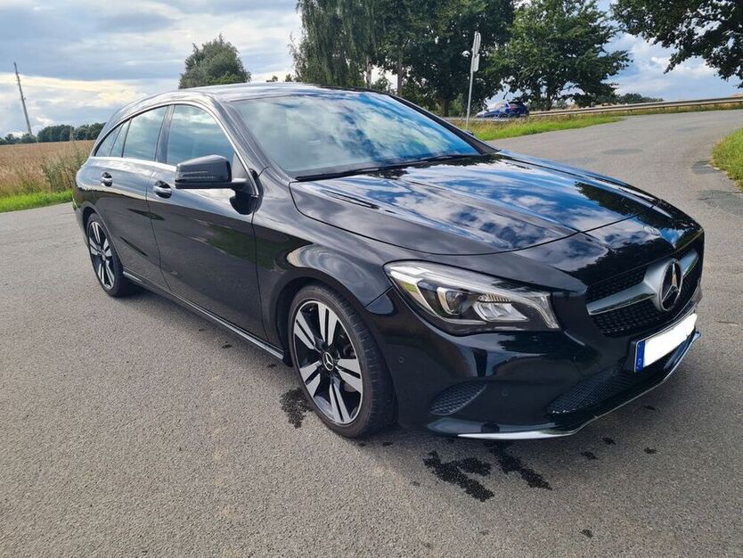 CLA 180 Shooting Brake