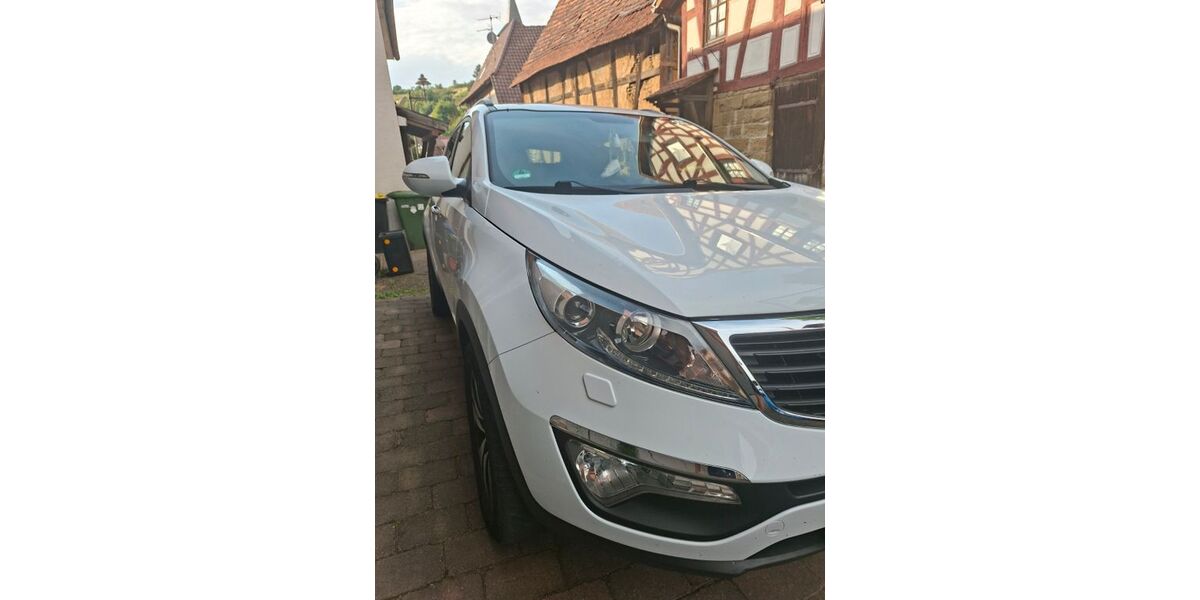 Kia Sportage 161.000 km 7.499 &euro; Knittlingen 75438