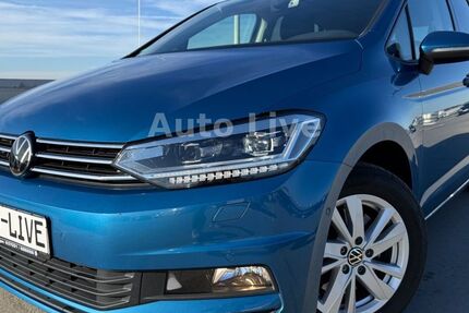 VW Touran 98.368 km 26.990 &euro; Böblingen/Stuttgart 71034