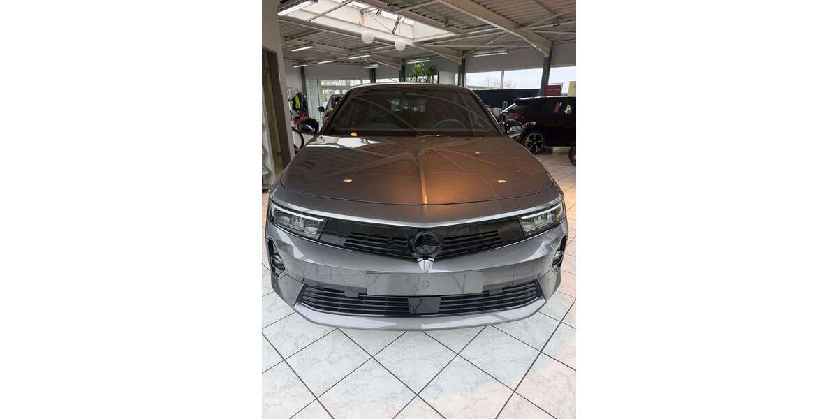 Opel Astra 25.683 km 24.900 &euro; Weilburg 35781