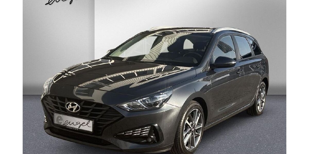 Hyundai i30 59.995 km 17.889 &euro; Wunsiedel 95632