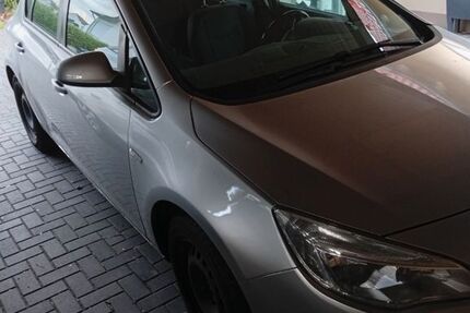 Opel Astra 189.000 km 2.900 &euro; Göttingen 37077