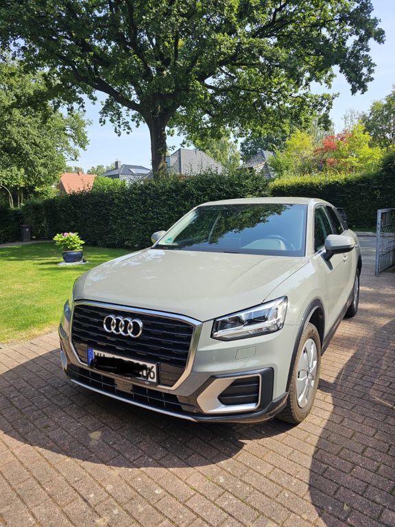 Audi Q2 21.110 km 18.750 € Hamburg 22397