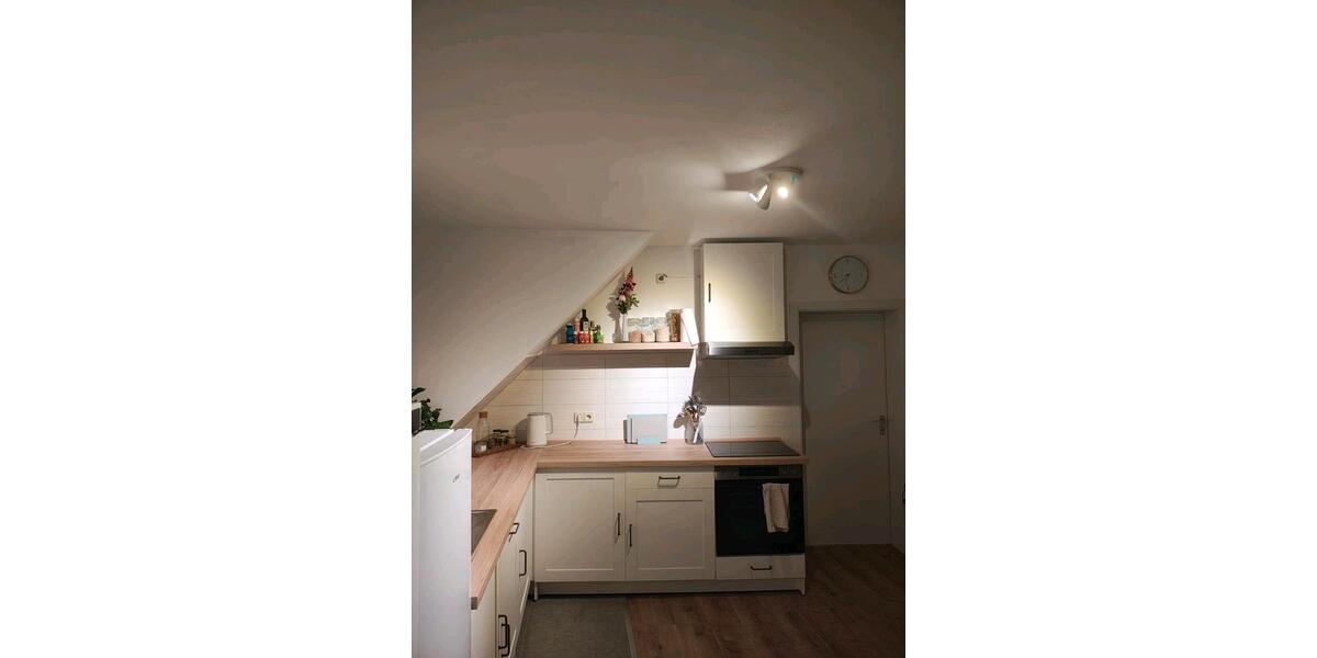 Dachgeschoßwohnung Bielefeld Schildesche - 2 Zimmer, 40 m&sup2;, 570&euro; | Angebot:25541295