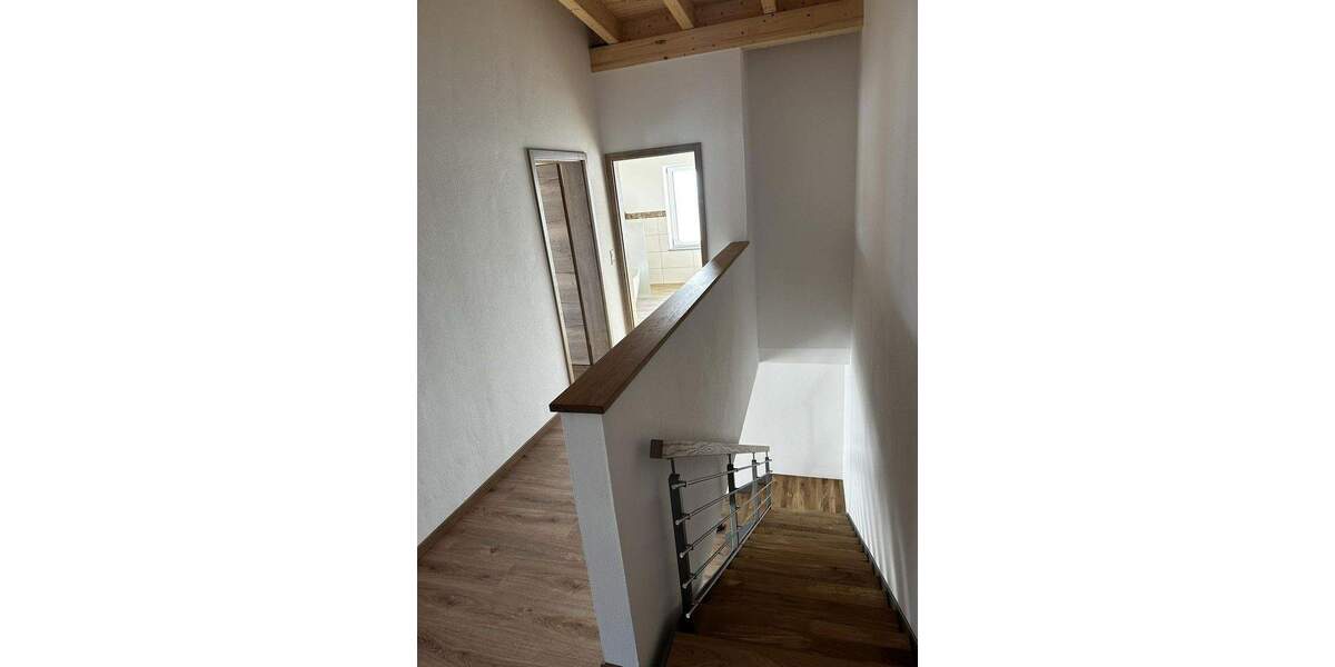 Doppelhaushälfte Winzer Neßlbach - 4 Zimmer, 130 m&sup2;, 1.200&euro; | Angebot:24737237