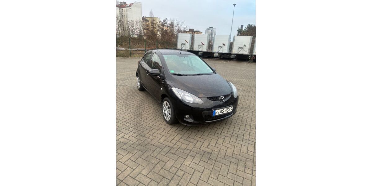 Mazda 2 79.170 km 4.800 &euro; Berlin 10711