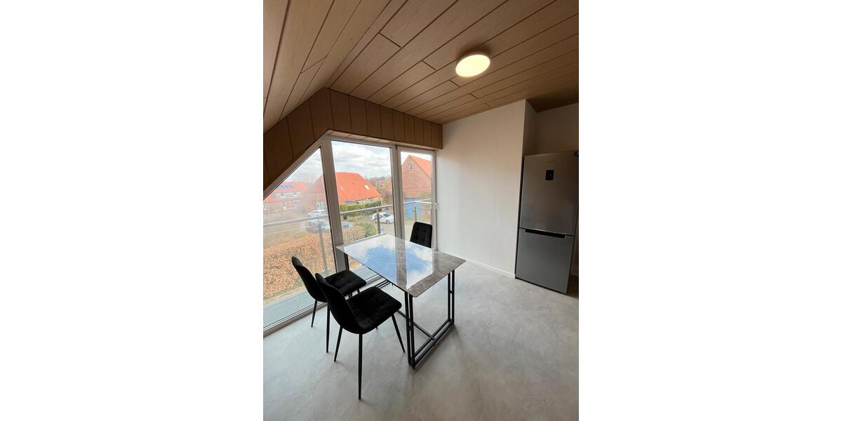 Dachgeschoßwohnung Horneburg - 1 Zimmer, 73 m&sup2;, 500&euro; | Angebot:25903343