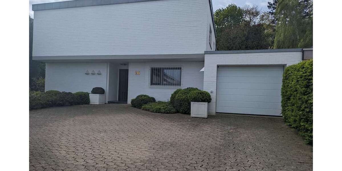 Haus zum Mieten in Stotzheim 2.050 € 150 m² 6 zimmer