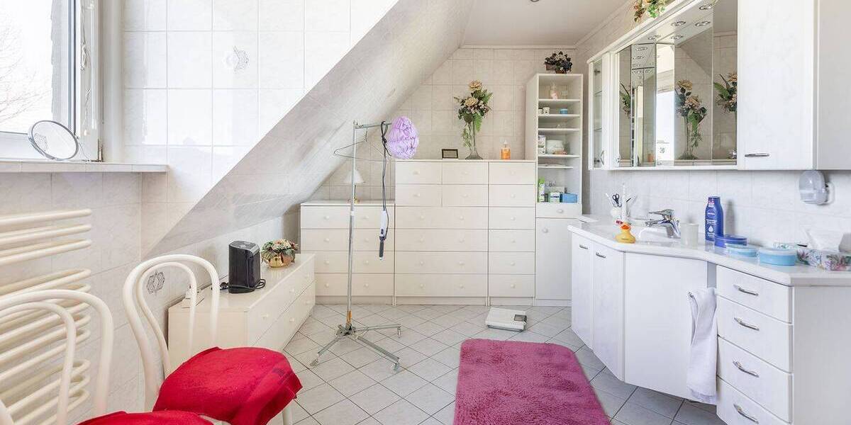 Doppelhaushälfte Norderstedt Harksheide - 4 Zimmer, 155 m&sup2;, 395.000&euro; | Angebot:26362128