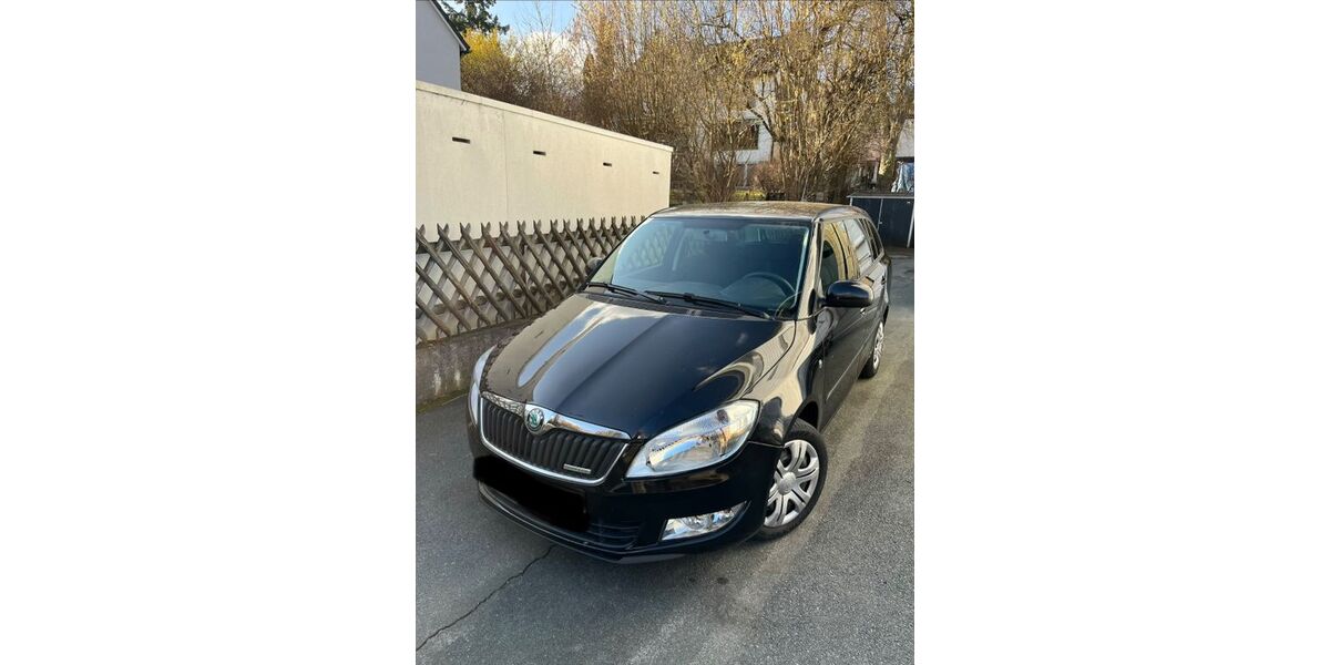 Skoda Fabia 129.420 km 3.900 &euro; Münchberg 95213