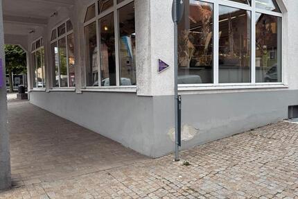 Ladengeschäft in Stein Zentrum zimmer
