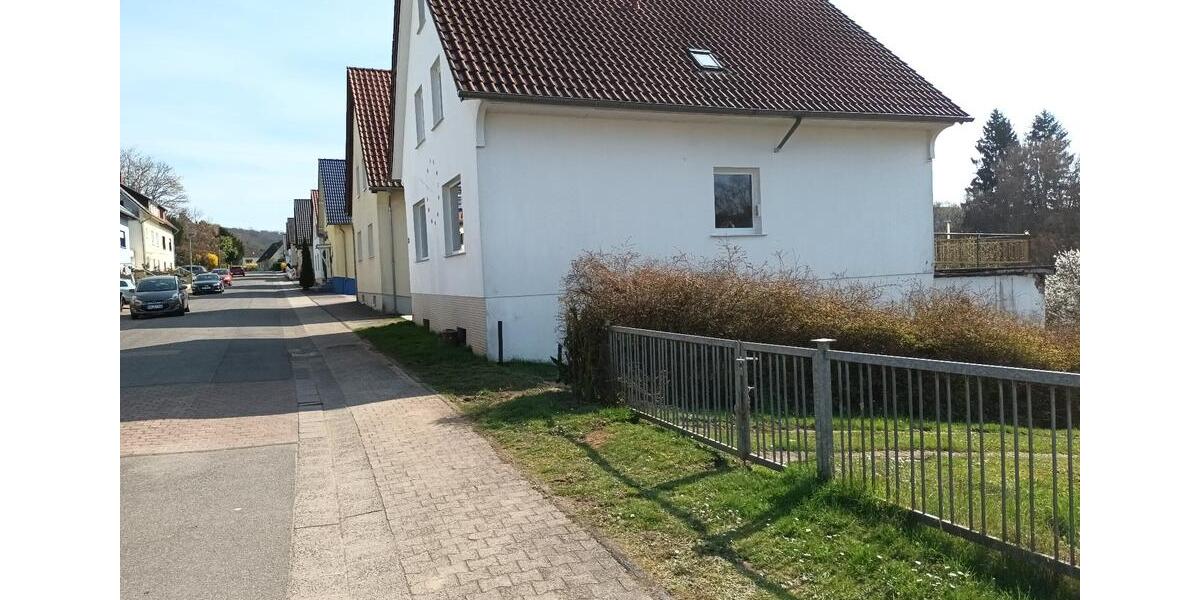 Einfamilienhaus Quierschied - 8 Zimmer, 140 m&sup2;, 178.000&euro; | Angebot:27117411