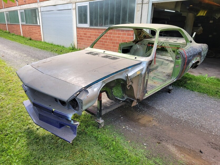 Opel Manta A 90.000 km 4.000 € Volkmarsen 34471