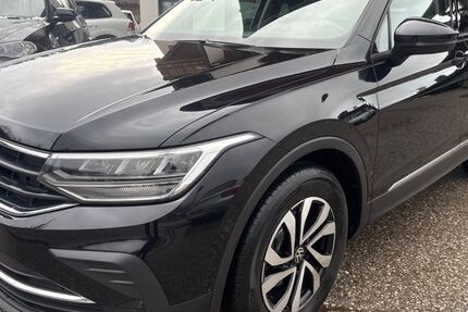 VW Tiguan 163.000 km 19.999 &euro; Lenggries 83661