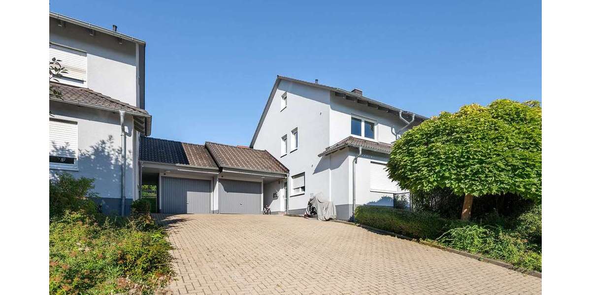 Etagenwohnung Körle - 3 Zimmer, 72 m&sup2;, 195.000&euro; | Angebot:24445142