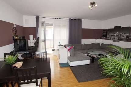 Wohnung Straubing - 3 Zimmer, 90 m&sup2;, 800&euro; | Angebot:26886704