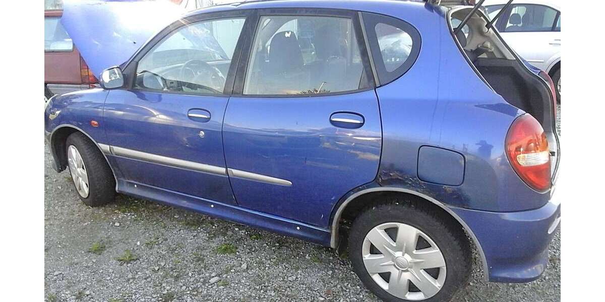 Daihatsu Sirion 93.000 km 1.100 &euro; Deggendorf 94469