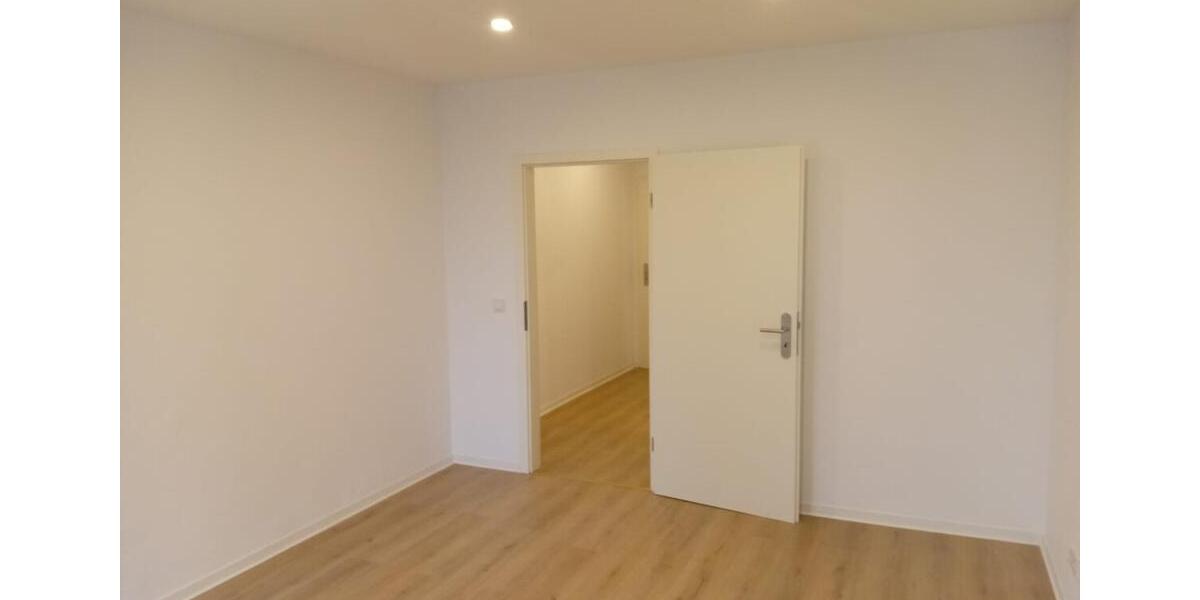 Etagenwohnung Neunkirchen Heinitz - 1 Zimmer, 40 m&sup2;, 530&euro; | Angebot:26150977