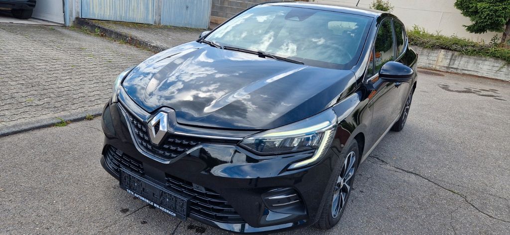 Renault Clio 153.000 km 9.600 &euro; Waiblingen OT Hegnach 71334