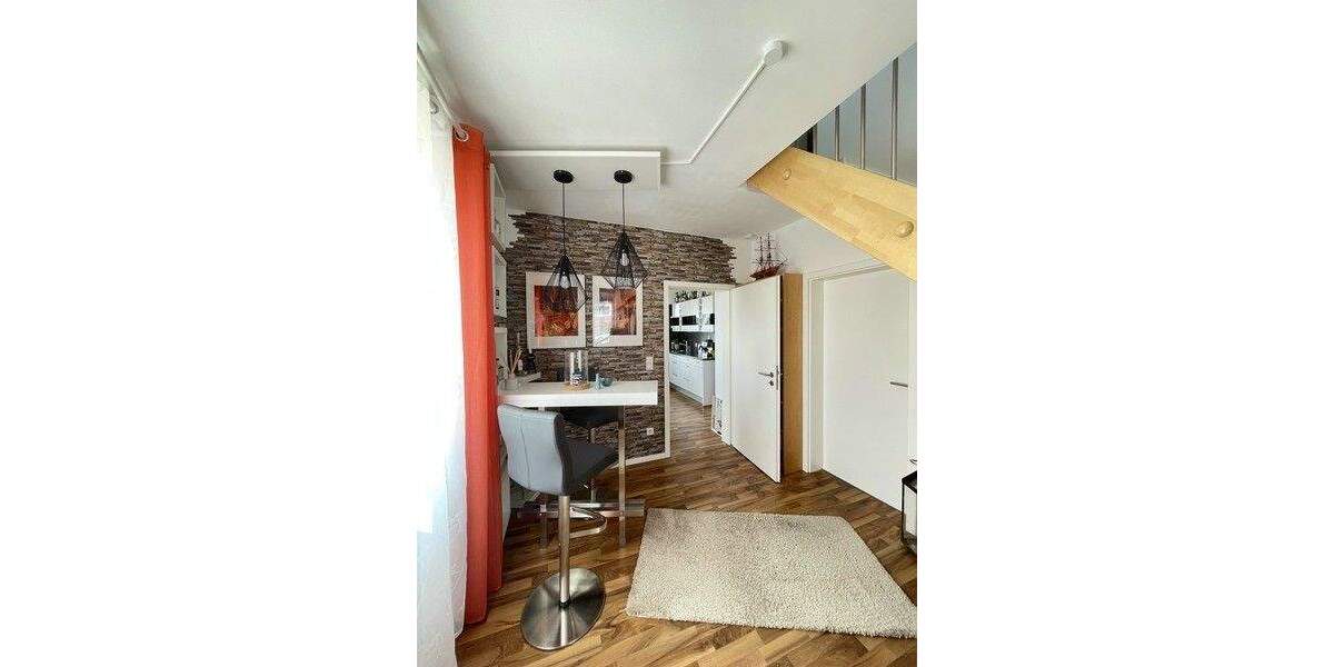 WOW!!! Traumhafte 3,5-Zimmer-Maisonette-Wohnung mit toller Ausstattung und Stellplatz in Nürnberg 3 zimmer