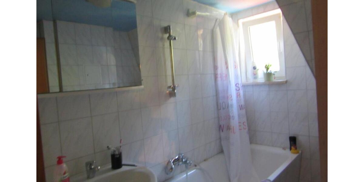 Schöne, ruhige 2-Zimmer-Wohnung in Lichte 2 zimmer