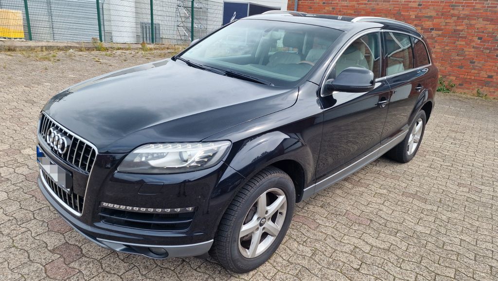 Audi Q7 217.000 km 11.500 &euro; Lohne 49393