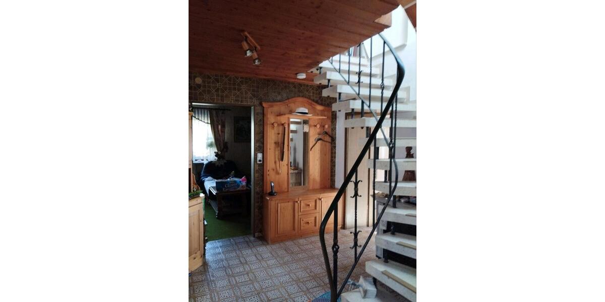 Einfamilienhaus Seubersdorf in der Oberpfalz - 6 Zimmer, 140 m&sup2;, 240.000&euro; | Angebot:26960649