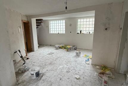 Großes Sieben-Zimmer-Reihenmittelhaus in Massivbauweise | 120 m² 7 zimmer