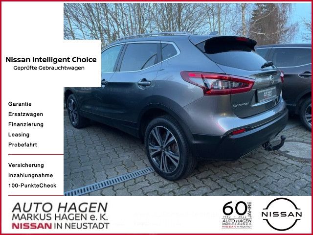 Nissan Qashqai 107.190 km 17.900 &euro; Neustadt/Holstein 23730