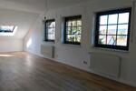 Dachgeschoßwohnung Kall - 4 Zimmer, 98 m&sup2;, 1.050&euro; | Angebot:26149284
