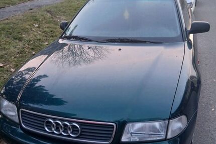 Audi A4 117.000 km 900 &euro; Remscheid 42859