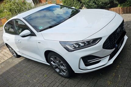 Ford Focus 36.000 km 16.499 &euro; Wörrstadt 55286