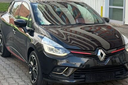 Renault Clio 57.000 km 7.999 &euro; Chemnitz 09120