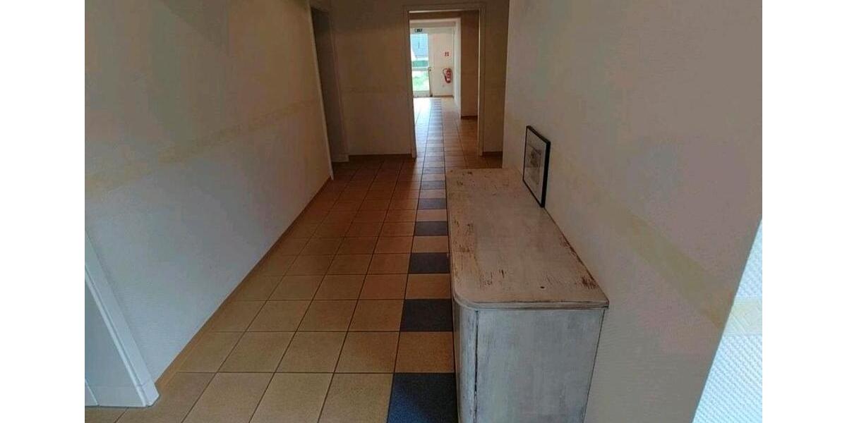 Mehrfamilienhaus, Wohnhaus Rehna - 19 Zimmer, 1.232 m&sup2;, 650.000&euro; | Angebot:22957195