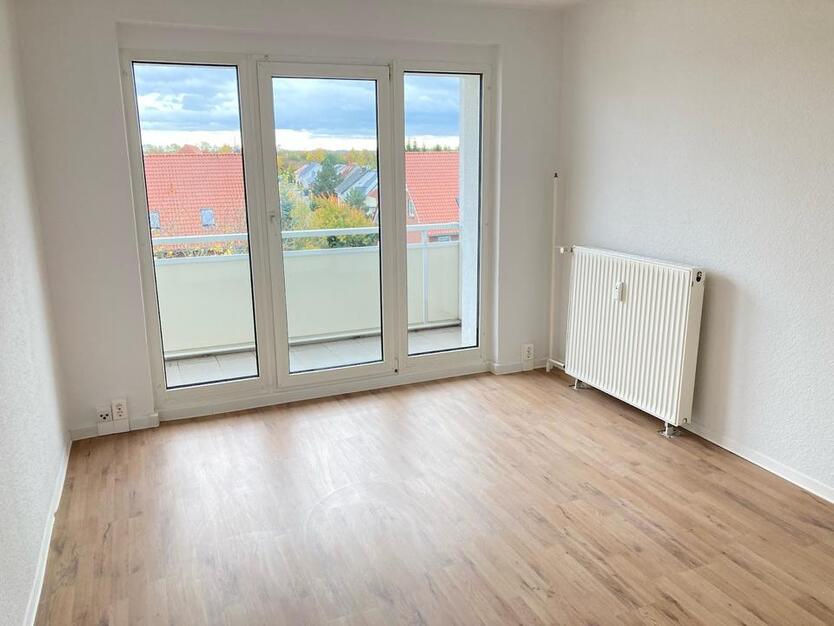 3-RW mit Balkon.... zimmer